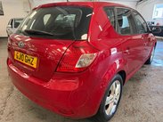 Kia Ceed 1.6 2 Auto Euro 4 5dr 8