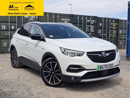 Vauxhall Grandland X 1.6 13.2kWh SRi Nav SUV 5dr Petrol Plug-in Hybrid Auto 4WD Euro 6 (s/s) Hyb