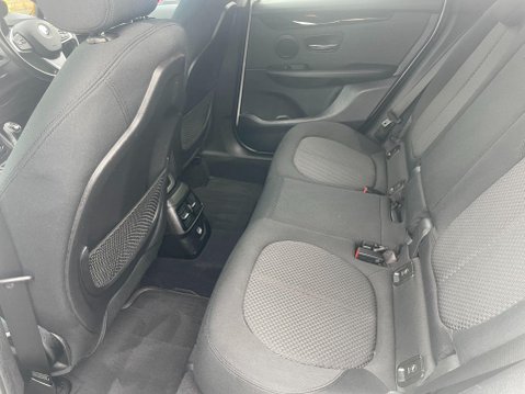 BMW 2 Series 2.0 218d SE Euro 6 (s/s) 5dr 22