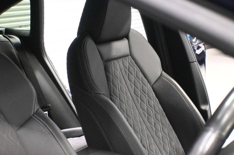 Audi Q4 Q4 e-tron S Line 50 Quattro 4WD 5dr 46