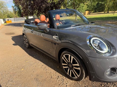 Mini Convertible COOPER S EXCLUSIVE 8