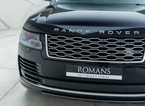 Land Rover Range Rover P525 V8 AUTOBIOGRAPHY LWB 32