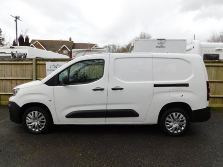 Peugeot Partner 1.5 BLUEHDI PROFESSIONAL L2 7