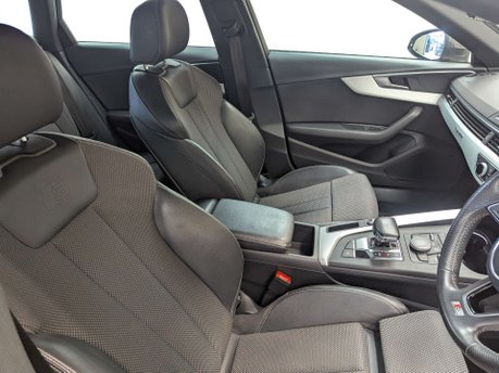 Audi A4 2.0 A4 S Line TDI Quattro Semi-Auto 4WD 5dr 28