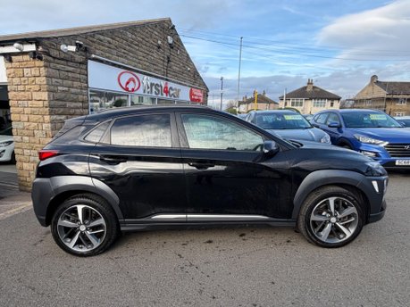 Hyundai KONA PREMIUM 8