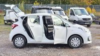 Hyundai i10 1.2 SE Hatchback 5dr Petrol Auto Euro 6 (87 ps) 17