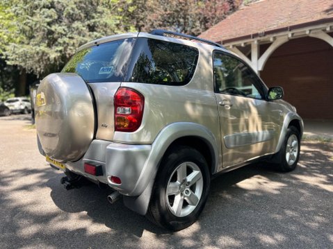 Toyota Rav4 XT3 VVT-I 15