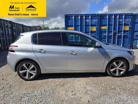 Peugeot 308 1.2 PureTech Allure Hatchback 5dr Petrol EAT Euro 6 (s/s) (130 ps) 8