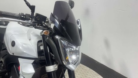Yamaha FZ1 FAZER 2011 ONLY 19K VERY CLEAN 1000CC NAKED MOT SERVICED 9