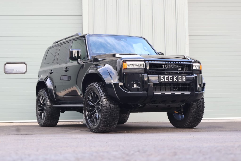 Toyota Land Cruiser 2026 COMMERCIAL WIDEBODY 2 INCH OLM MAN EMU LIFT REAR SEATS FITTED  4