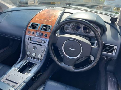 Aston Martin DB9 5.9 V12 Volante 2dr Petrol Seq (EU4) (394 g/km, 450 bhp) 27