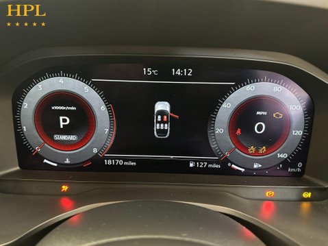 Nissan Qashqai 1.3 DIG-T MHEV Tekna SUV 5dr Petrol Hybrid XTRON Euro 6 (s/s) (158 ps) 14