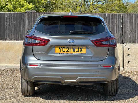 Nissan Qashqai DIG-T ACENTA PREMIUM DCT 8