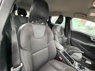 Volvo V40 T2 MOMENTUM 7