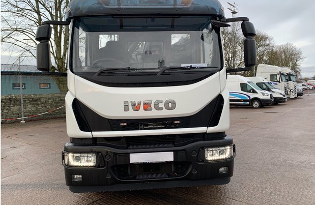 Iveco Eurocargo 180E28S Dropside c/w HiAb X-HIDUO 158-B2 Crane *NEW*