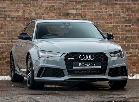 Audi RS6 Avant Performance 1