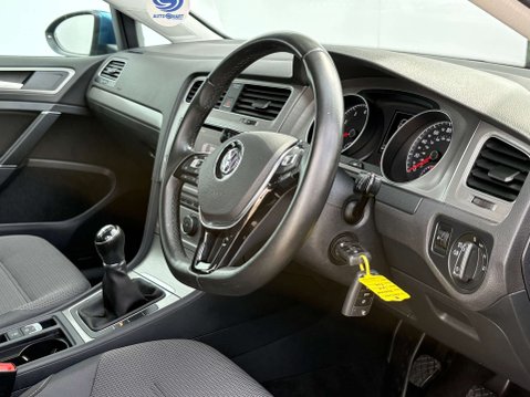 Volkswagen Golf 1.4 Golf Match TSi BlueMotion Technology 5dr 17