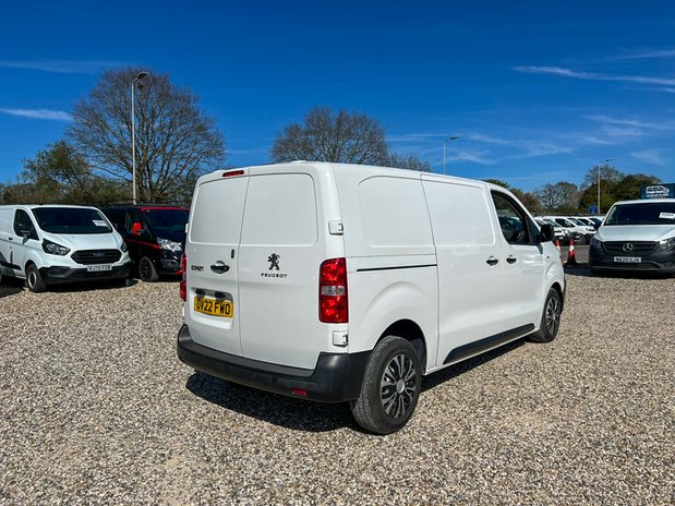 Peugeot Expert MWB L2H1 Low Roof Premium Air Con Sensors EURO 6 NO VAT 6
