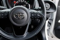 Toyota Aygo X VVT-I PURE 19