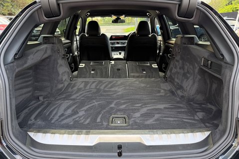 BMW 3 Series 330E M SPORT TOURING - HYBRID - APPLE CAR PLAY - 2 OWNERS - CAMERA -NEW MOT 55