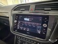 Volkswagen Tiguan 2.0 TSI SEL DSG 4Motion Euro 6 (s/s) 5dr 35