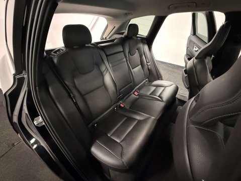 Volvo XC60 2.0 XC60 Momentum D4 AWD Auto 4WD 5dr 29