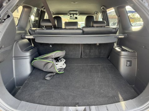 Mitsubishi Outlander 2.4h TwinMotor 13.8kWh 4h CVT 4WD Euro 6 (s/s) 5dr 27