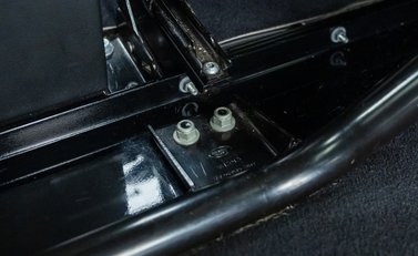 Land Rover Defender 90 XS 14