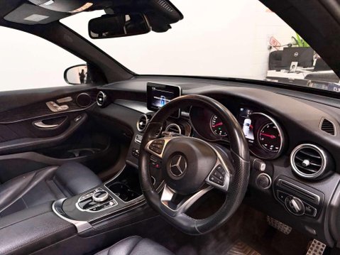 Mercedes-Benz GLC 2.1 GLC220d AMG Line (Premium) SUV 5dr Diesel G-Tronic 4MATIC Euro 6 (s/s) 26