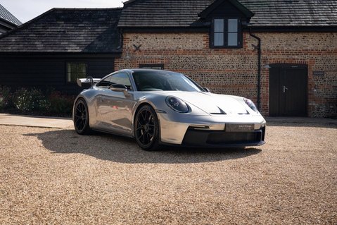 Porsche 911 4.0 992 GT3 PDK Euro 6 2dr 42