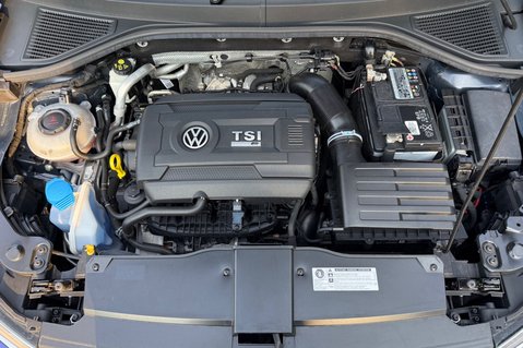 Volkswagen T-Roc R TSI 4MOTION DSG - LAPOIZ BLUE -FULL VOLKSWAGEN SERVICE HISTORY -CARPLAY 55