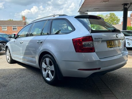 Skoda Octavia SE DRIVE TDI 1