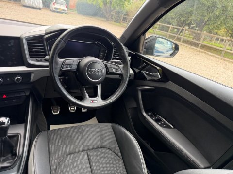 Audi A1 1.0 TFSI 30 S line Sportback Euro 6 (s/s) 5dr 43