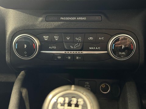 Ford Kuga 1.5T EcoBoost Titanium Edition Euro 6 (s/s) 5dr 28