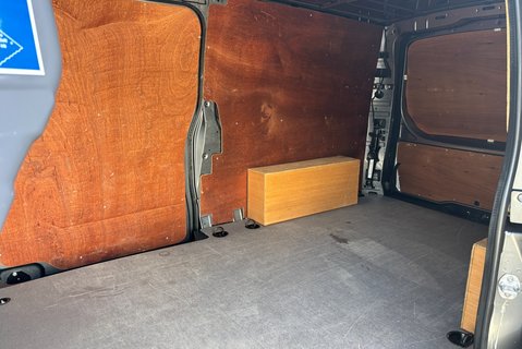 Mercedes-Benz Vito 114 Progressive L3 9g-Tronic Panel Van 12