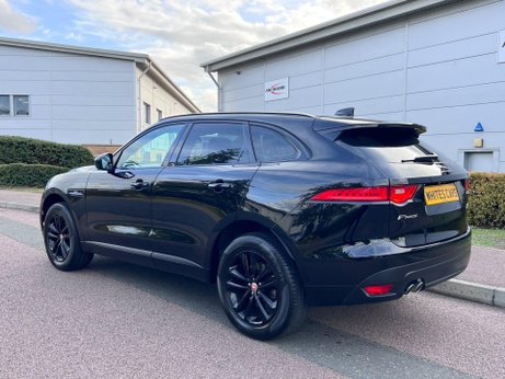 Jaguar F-Pace 2.0 D180 R-Sport Auto AWD Euro 6 (s/s) 5dr 3