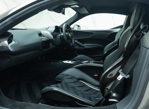 Ferrari SF90 Stradale ASSETTO FIORANO 17