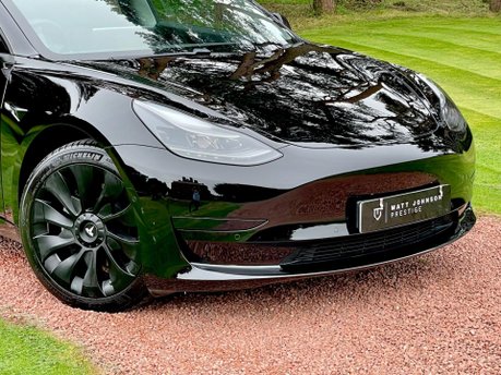 Tesla Model 3 STANDARD RANGE PLUS 4