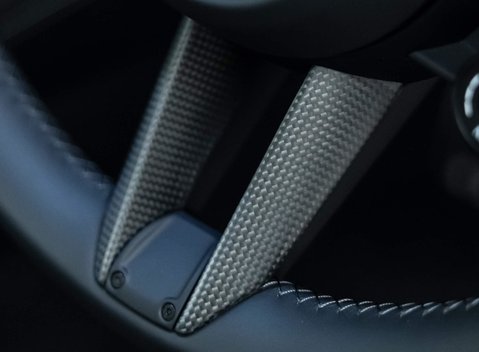 Porsche 911 Carrera GTS (992) 9