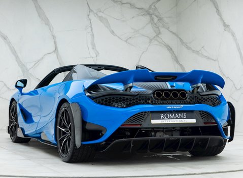 McLaren 765LT Spider 4