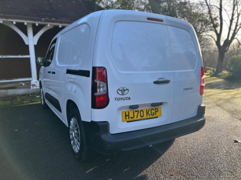 Toyota Proace City L1 ICON 21