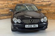 Mercedes-Benz CLK 3.2 CLK320 Elegance Coupe 2dr Petrol Automatic (250 g/km, 215 bhp) 88