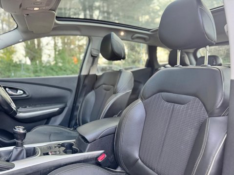 Renault Kadjar 1.5 dCi Signature Nav Euro 6 (s/s) 5dr 9