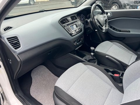 Hyundai i20 1.2 Blue Drive SE Euro 6 (s/s) 5dr 19