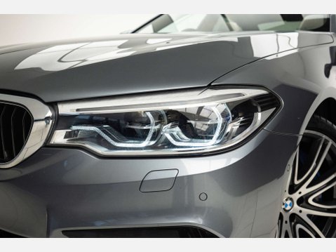 BMW 5 Series 3.0 540i xDrive M Sport Auto 4WD 4dr 21