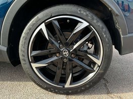 Toyota C-HR 1.8 C-HR GR Sport HEV CVT 5dr 13