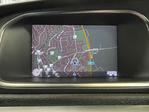 Volvo V40 1.5 V40 Momentum Nav+ T2 Auto 5dr 21