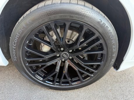 Audi Q8 TDI QUATTRO BLACK EDITION 16