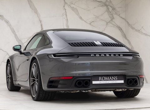 Porsche 911 Carrera S (992) 3