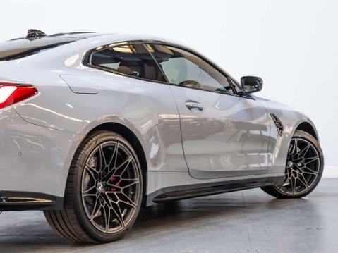 BMW M4 3.0 BiTurbo Competition Coupe 2dr Petrol Steptronic Euro 6 (s/s) (510 ps) 37